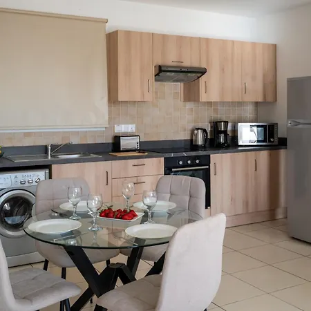 Lontos Nissi 3 Pool Access Daire *