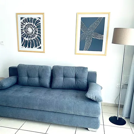 Narcissos 'nissi Beach' C5 *